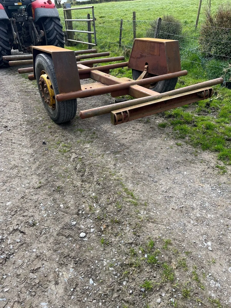 Bale trailer - Image 2