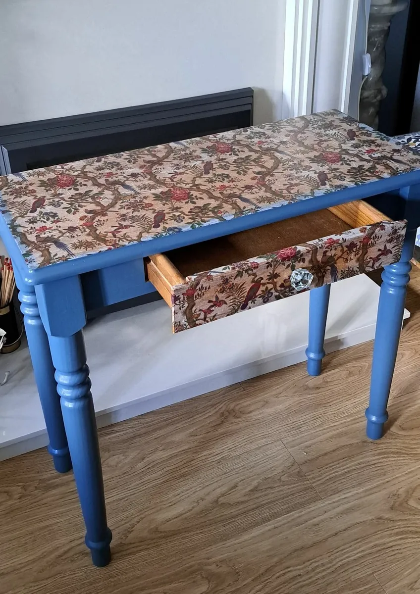 Table - Image 3