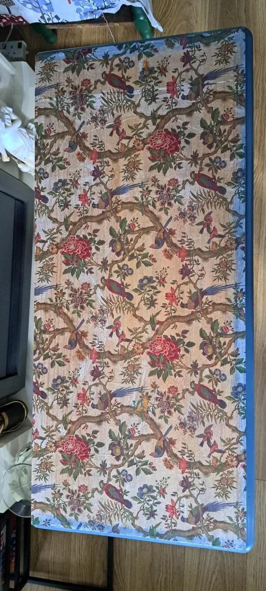 Table - Image 4