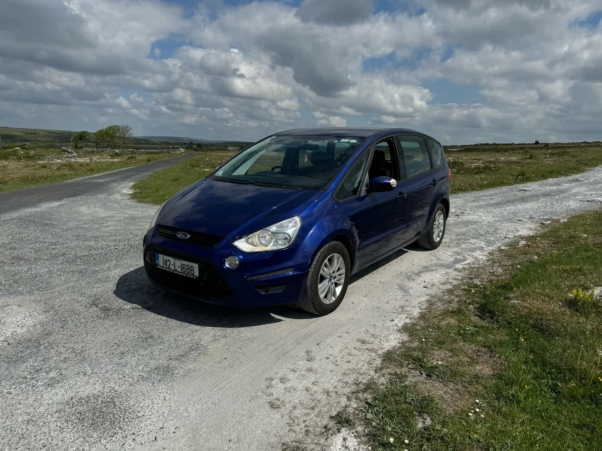 2014 Ford Smax - Image 1