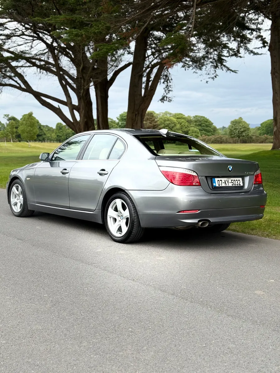 BMW 5-Series 2007 - Image 3