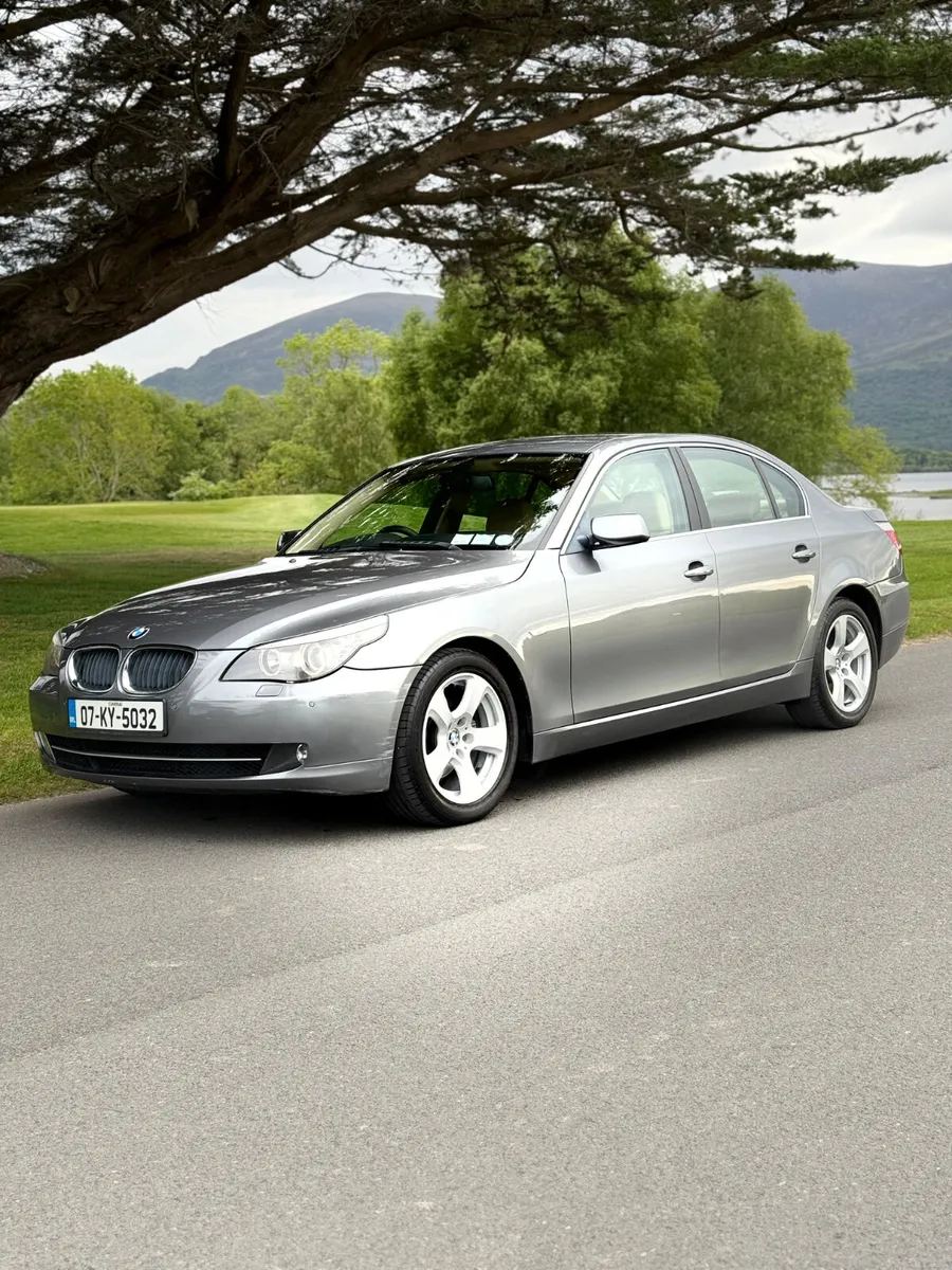 BMW 5-Series 2007 - Image 1