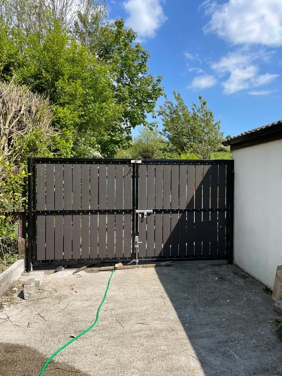 Gates, Railings, Fencing - Image 3