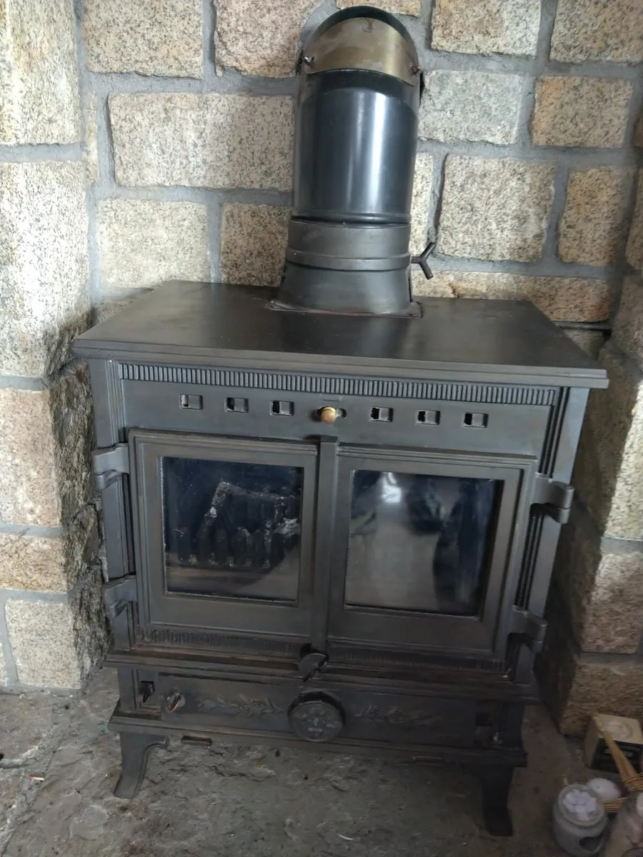Saey Blenheim Stove - Image 1