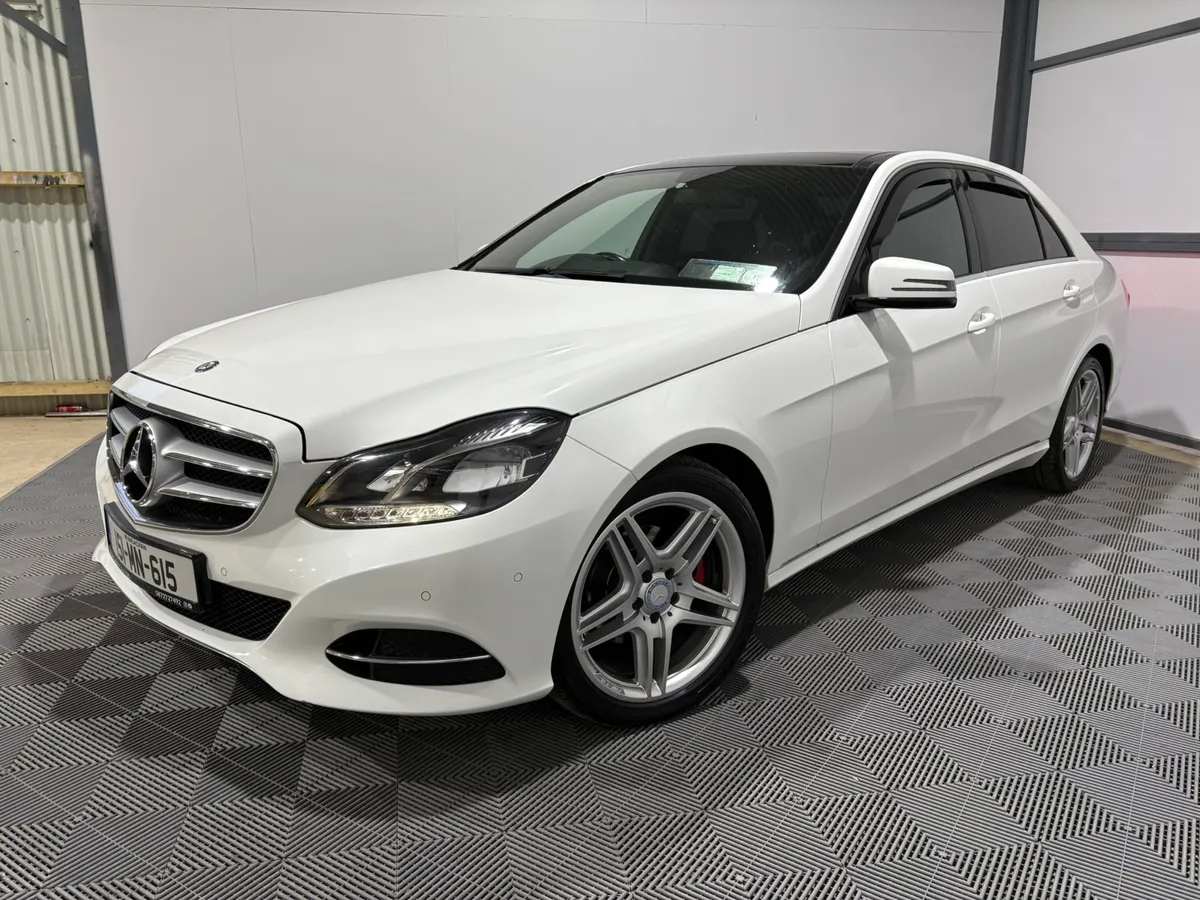 Mercedes Benz E200 Bluetec Avantgarde Auto - Image 4