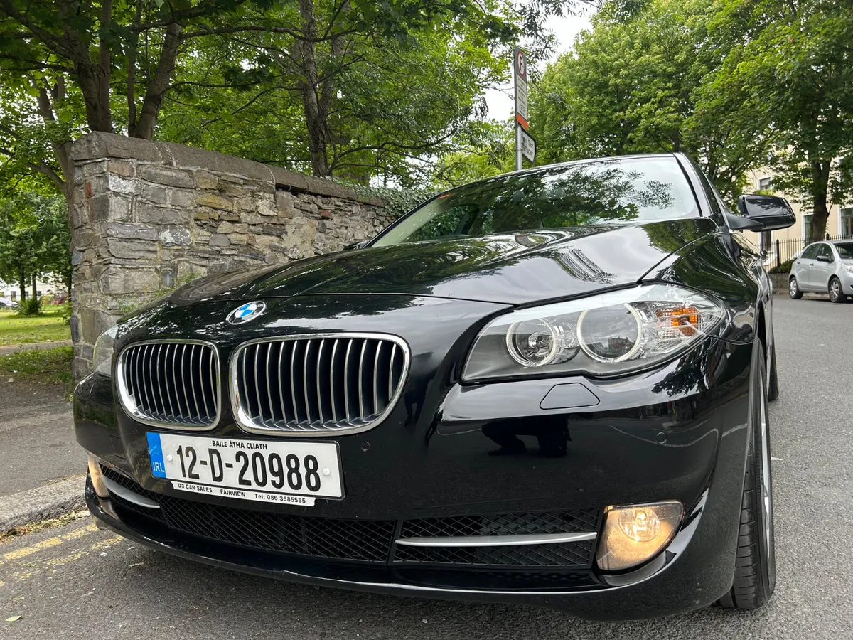 2012 BMW 5 SERIES AUTOMATIC LEATHER INTERIOR - Image 1