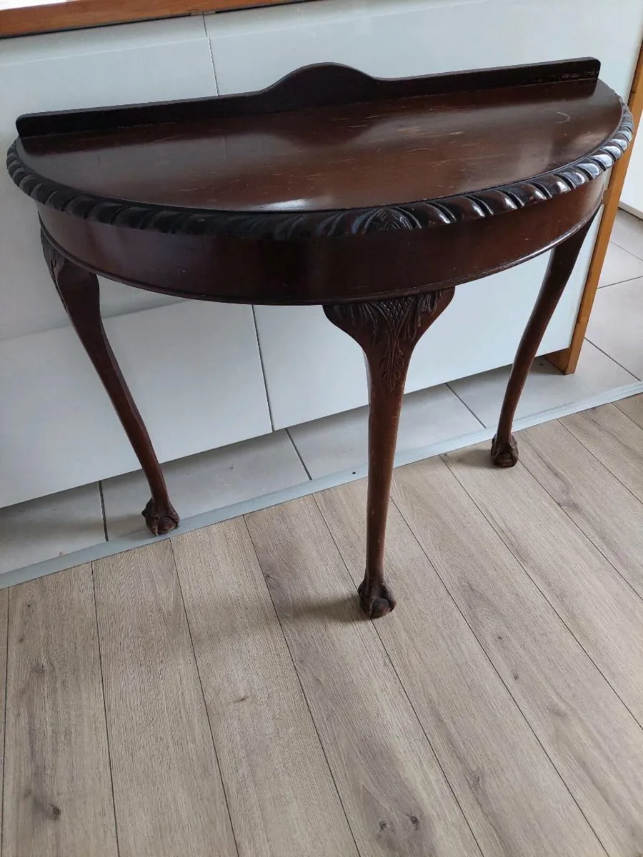 Mahogany Console Table: Antique Style - Image 1