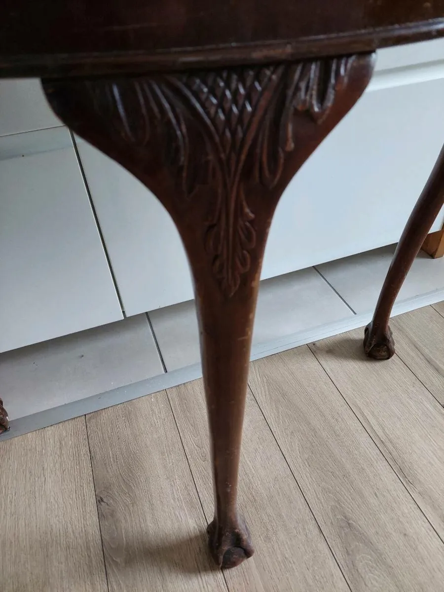 Mahogany Console Table: Antique Style - Image 3