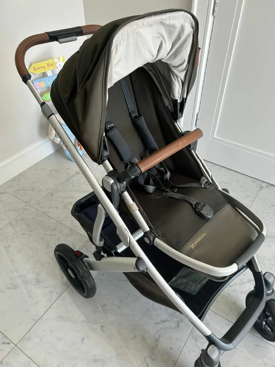 Uppababy Vista & Stand - Image 1