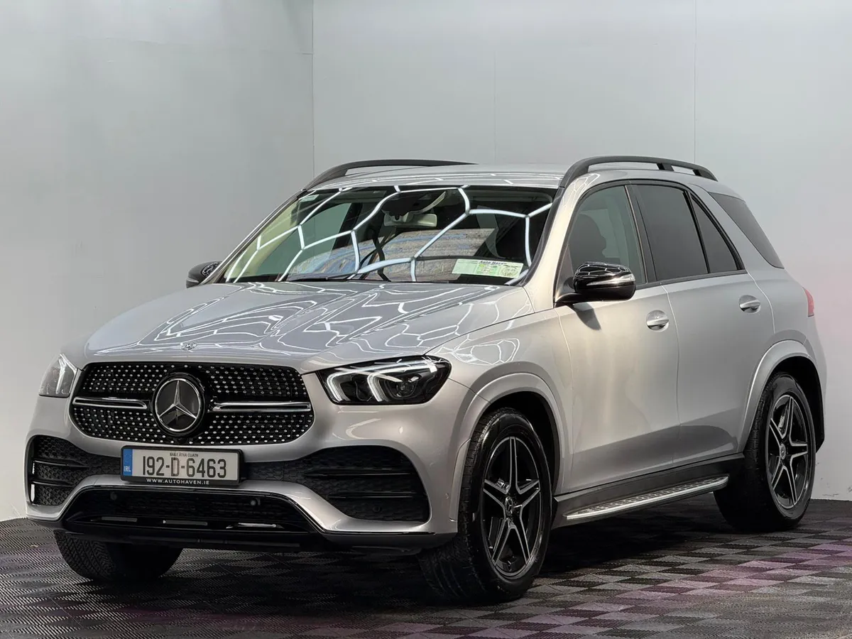2019 Mercedes GLE 300D 4 Matic AMG Line, 7 Seater - Image 3