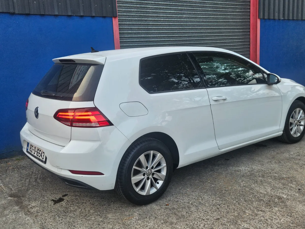 Volkswagen Golf 2018 - Image 2