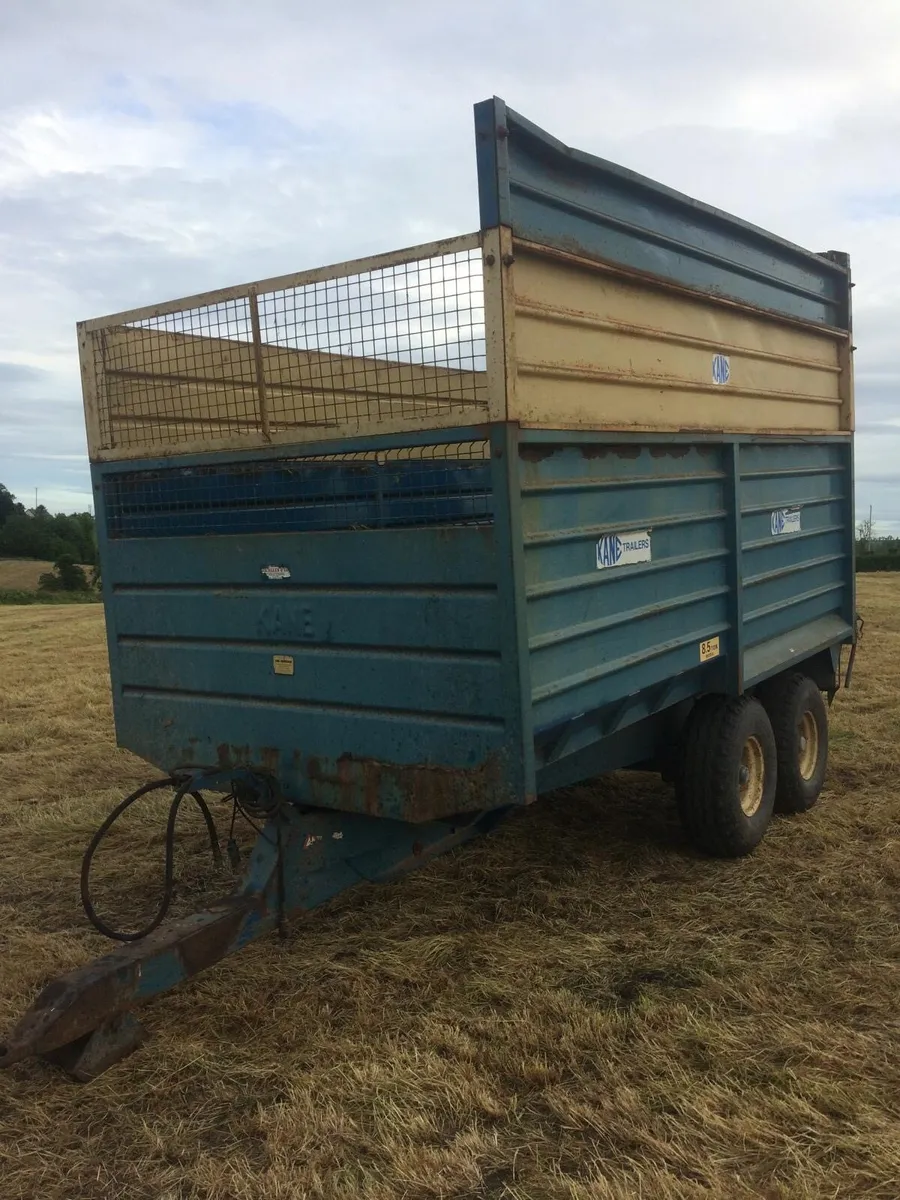 Kane 8 and a half tone silage trailer - Image 1