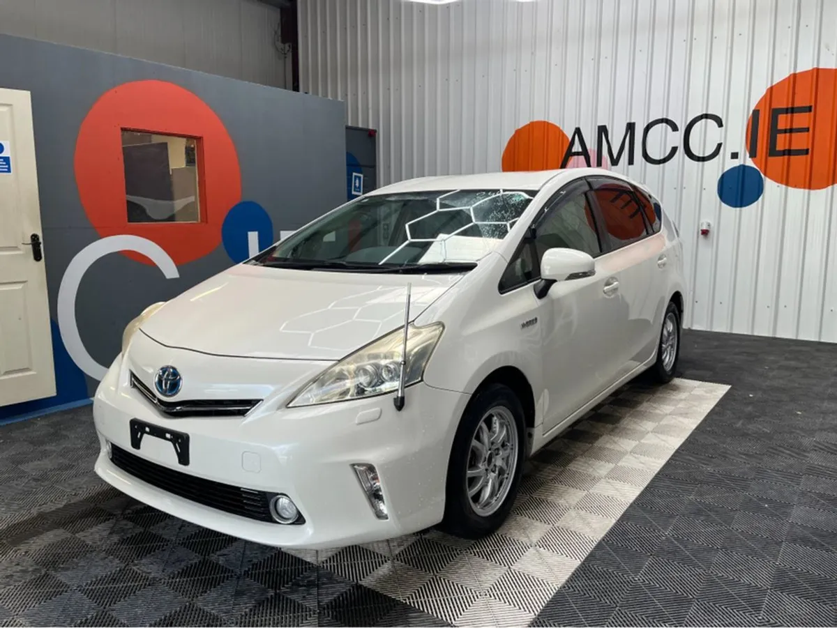 Toyota Prius Prius Alpha 7 Seater Hybrid / 99k KM - Image 3