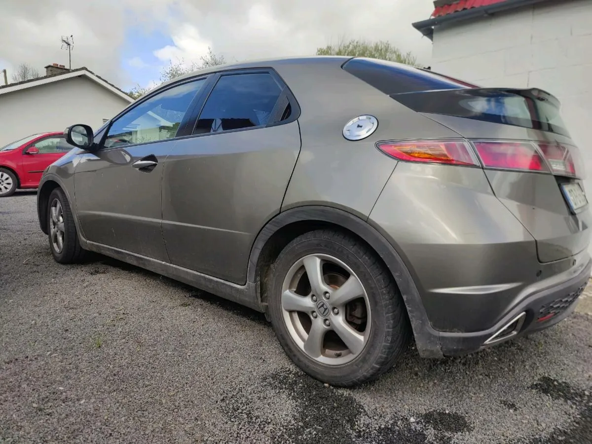 Honda Civic 2007 1.8 VTEC HI SPEC ,NEW NCT - Image 4