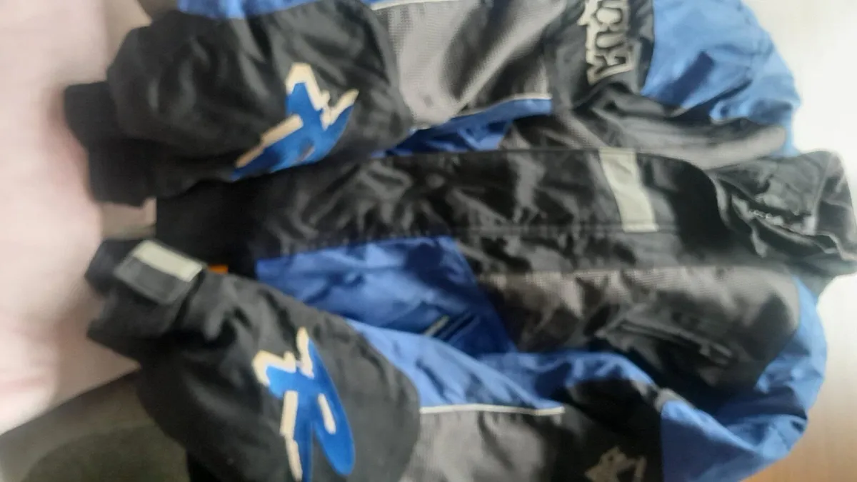 Motorbike jacket - Image 2