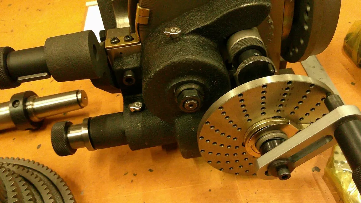 VERTEX DIVIDING HEAD - Image 2
