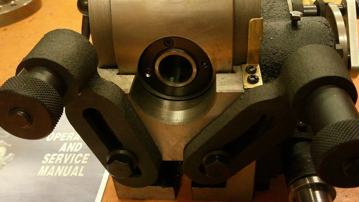 VERTEX DIVIDING HEAD - Image 3