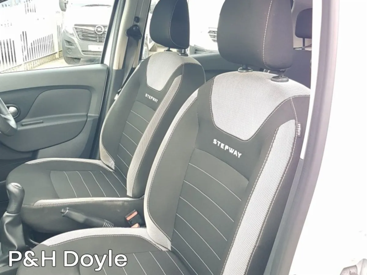 Dacia Sandero Stepway Alternative - Image 4