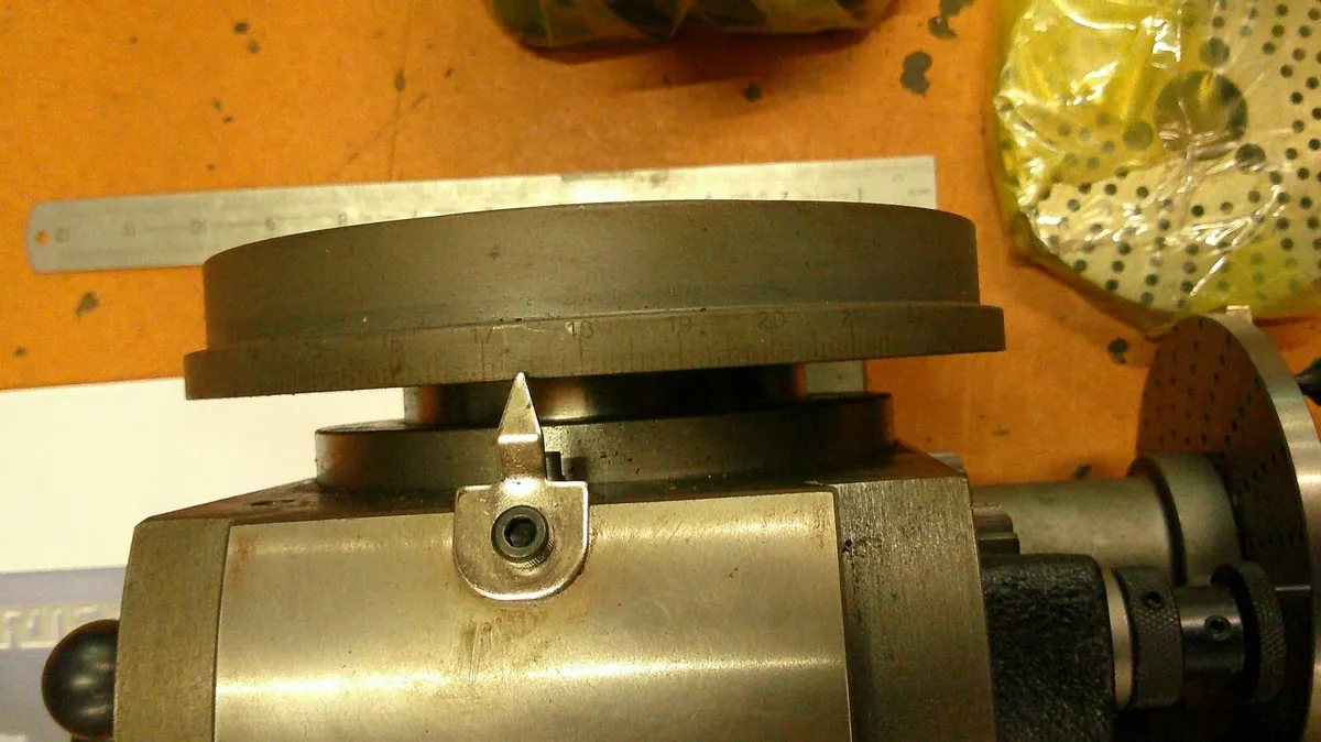 VERTEX DIVIDING HEAD - Image 4