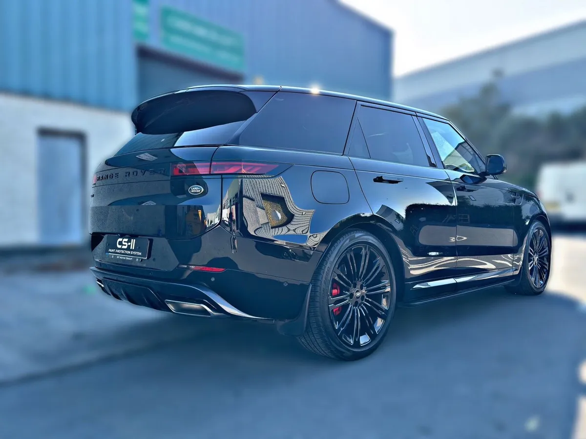 Land Rover Range Rover sport Dynamic P440e 3.0 - Image 4