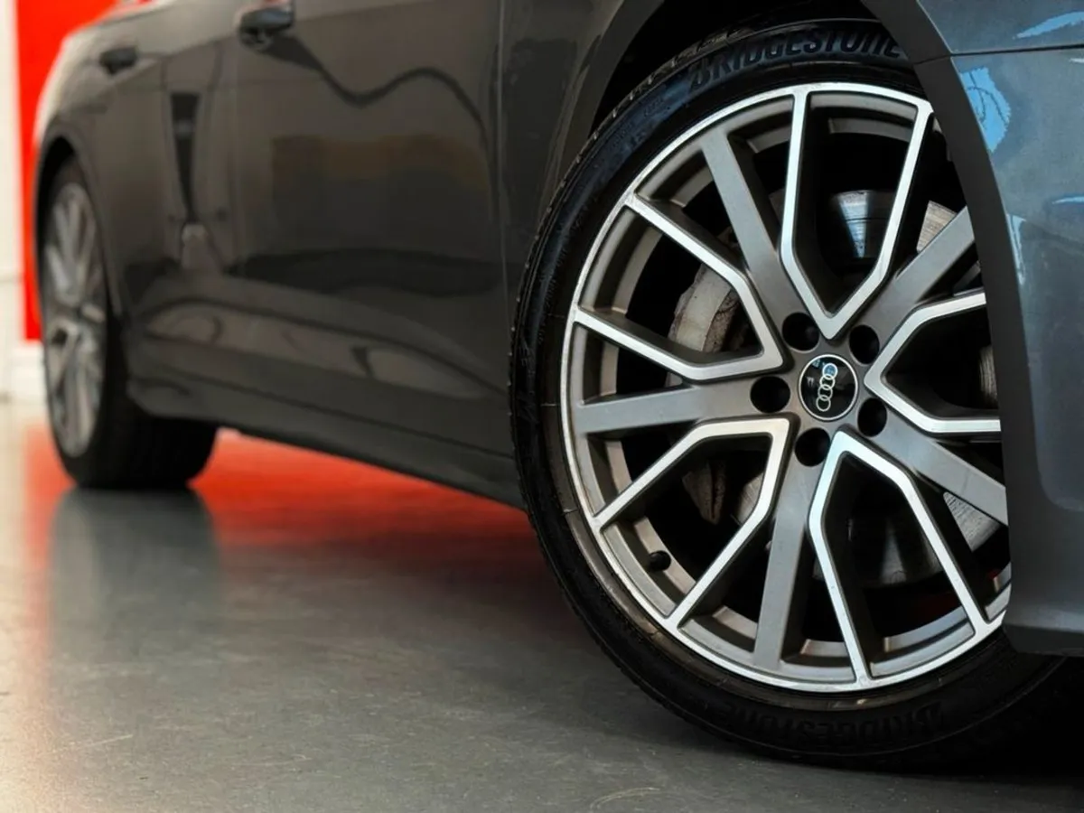 Audi A6 Tfsie Quattro S-line Black Edition - Image 2