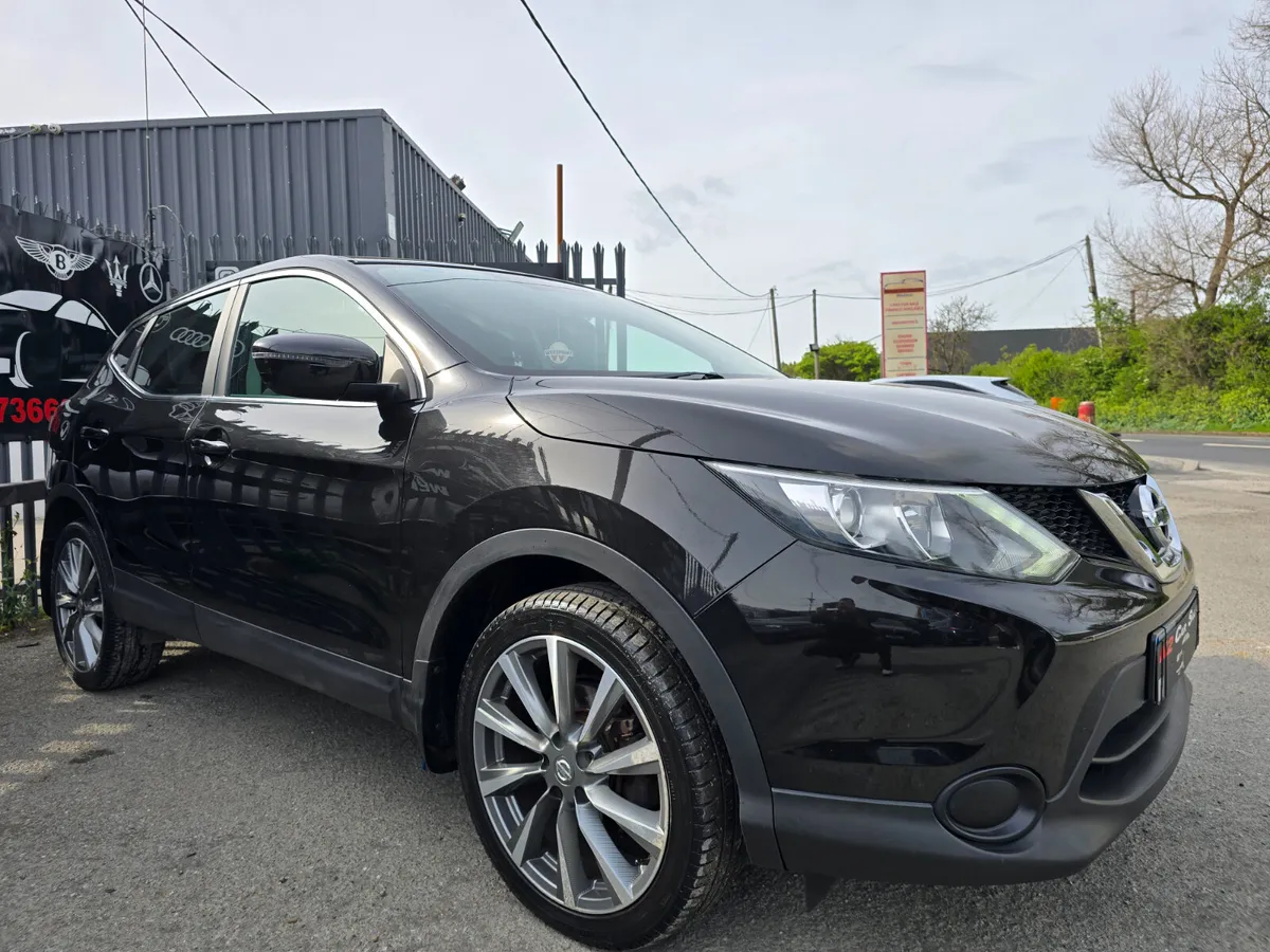 161 Nissan Qashqai 1.5 Diesel, LOW MILES, NEW NCT - Image 3