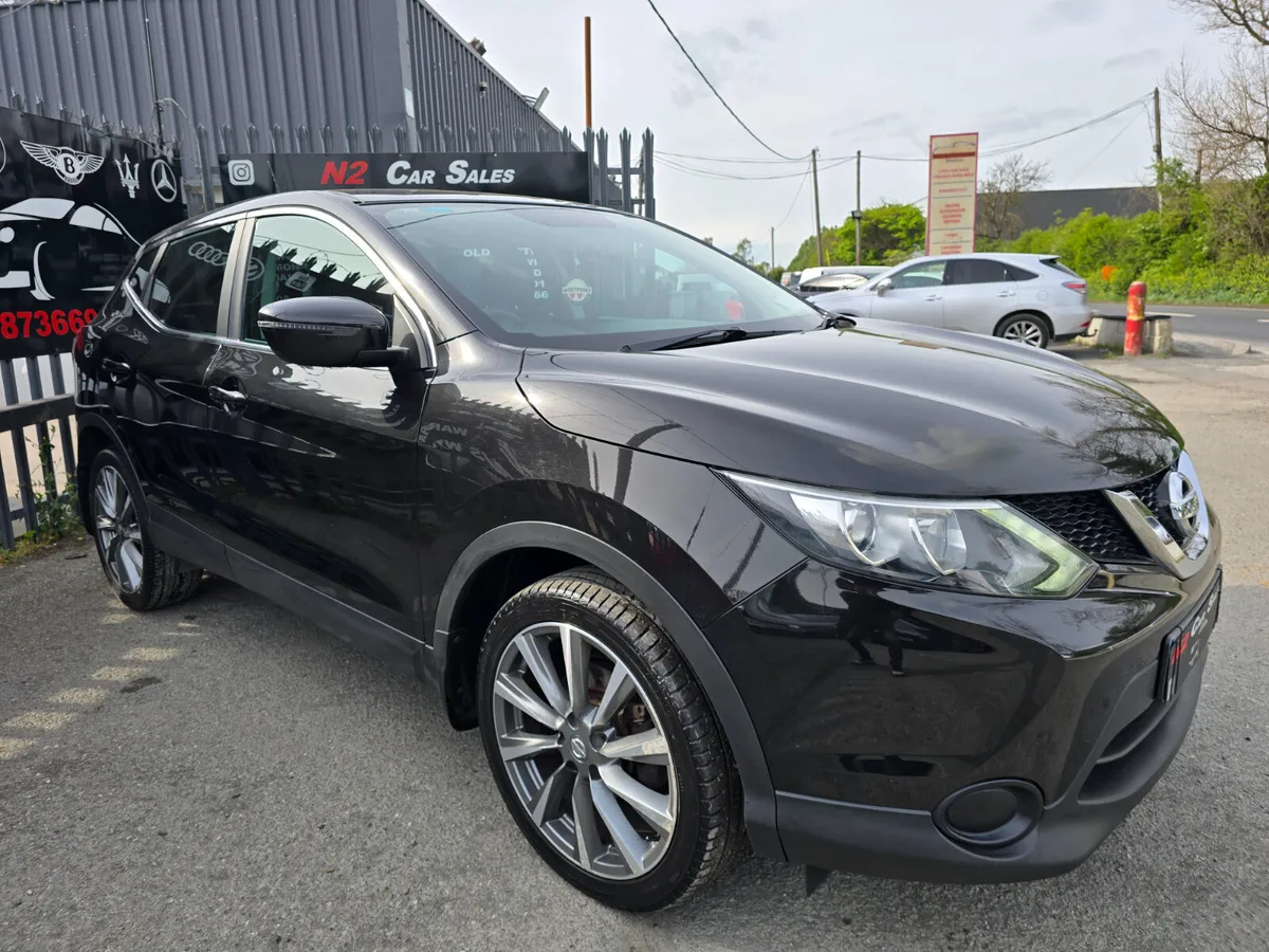 161 Nissan Qashqai 1.5 Diesel, LOW MILES, NEW NCT - Image 4