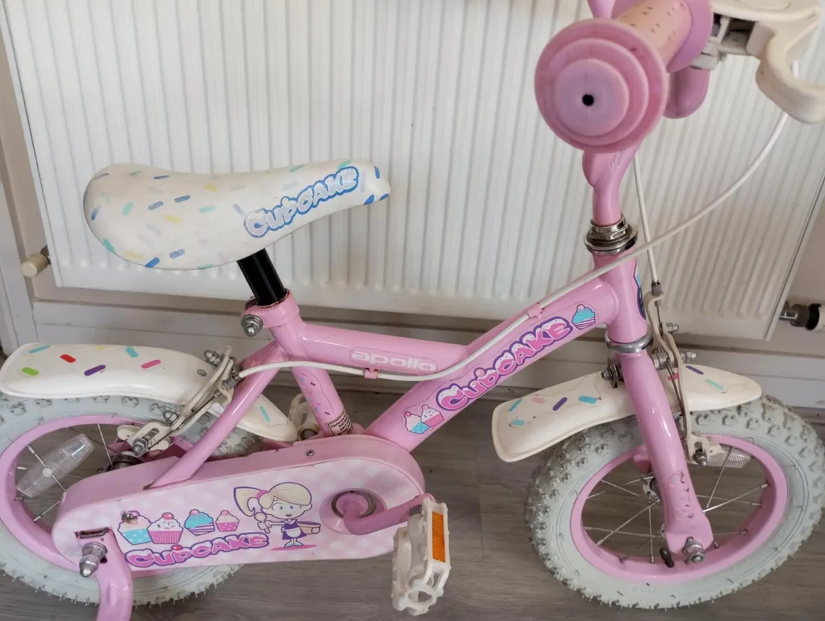 Kids cupcake bike size 12 inch wheels - Image 3