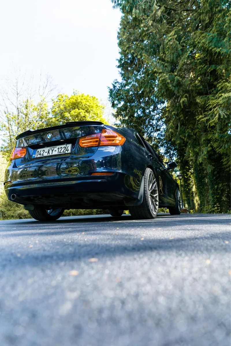 BMW 3 series f10 - Image 4