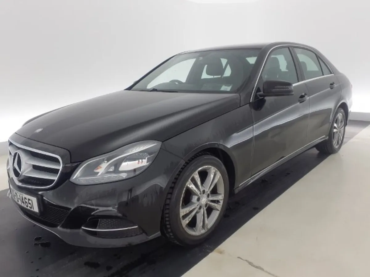 Mercedes-Benz E-Class Series 220 Cdi Blue Efficie - Image 1
