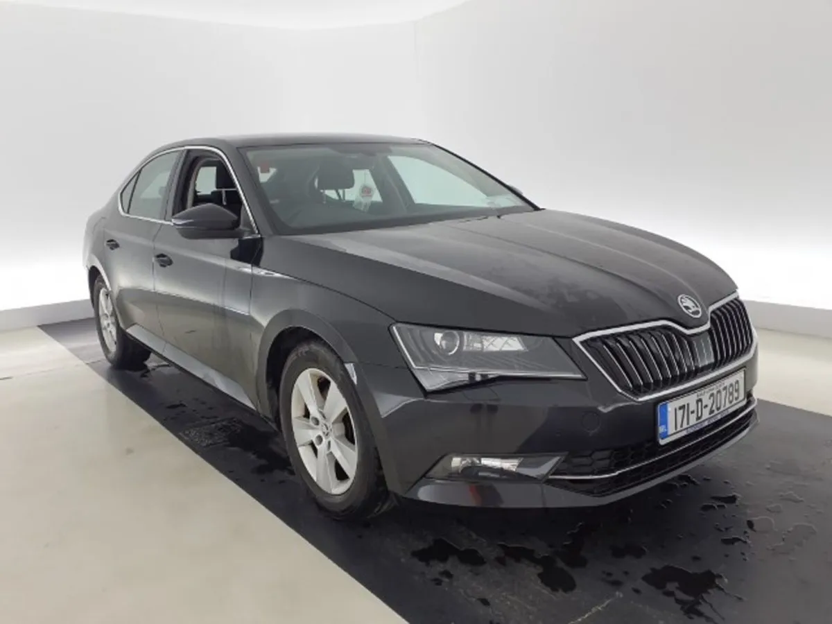 Skoda Superb Ambition 1.6 Tdi 120bhp 4dr - 1598cc - Image 2