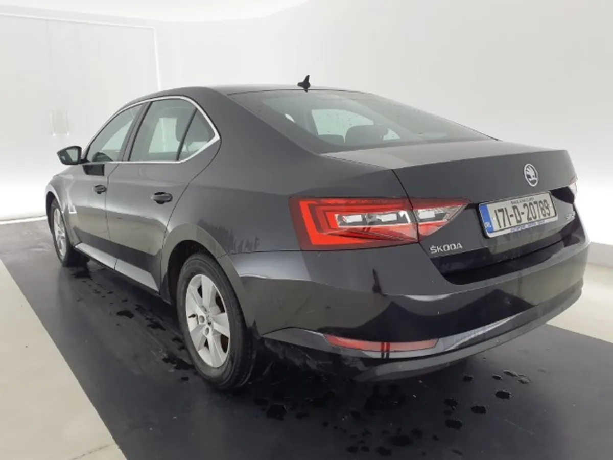 Skoda Superb Ambition 1.6 Tdi 120bhp 4dr - 1598cc - Image 4