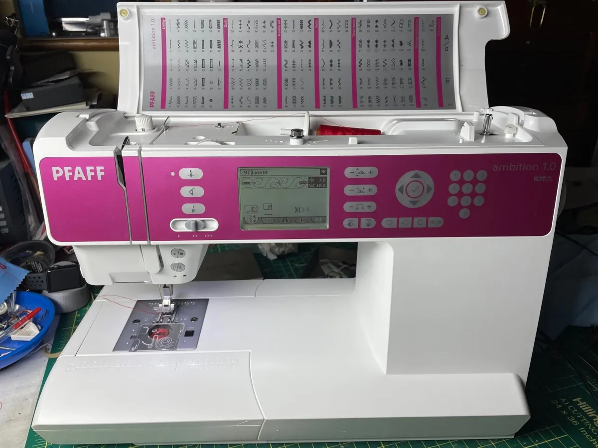 Pfaff Quilt Ambition 1.0 Sewing Machine- Like New! - Image 1