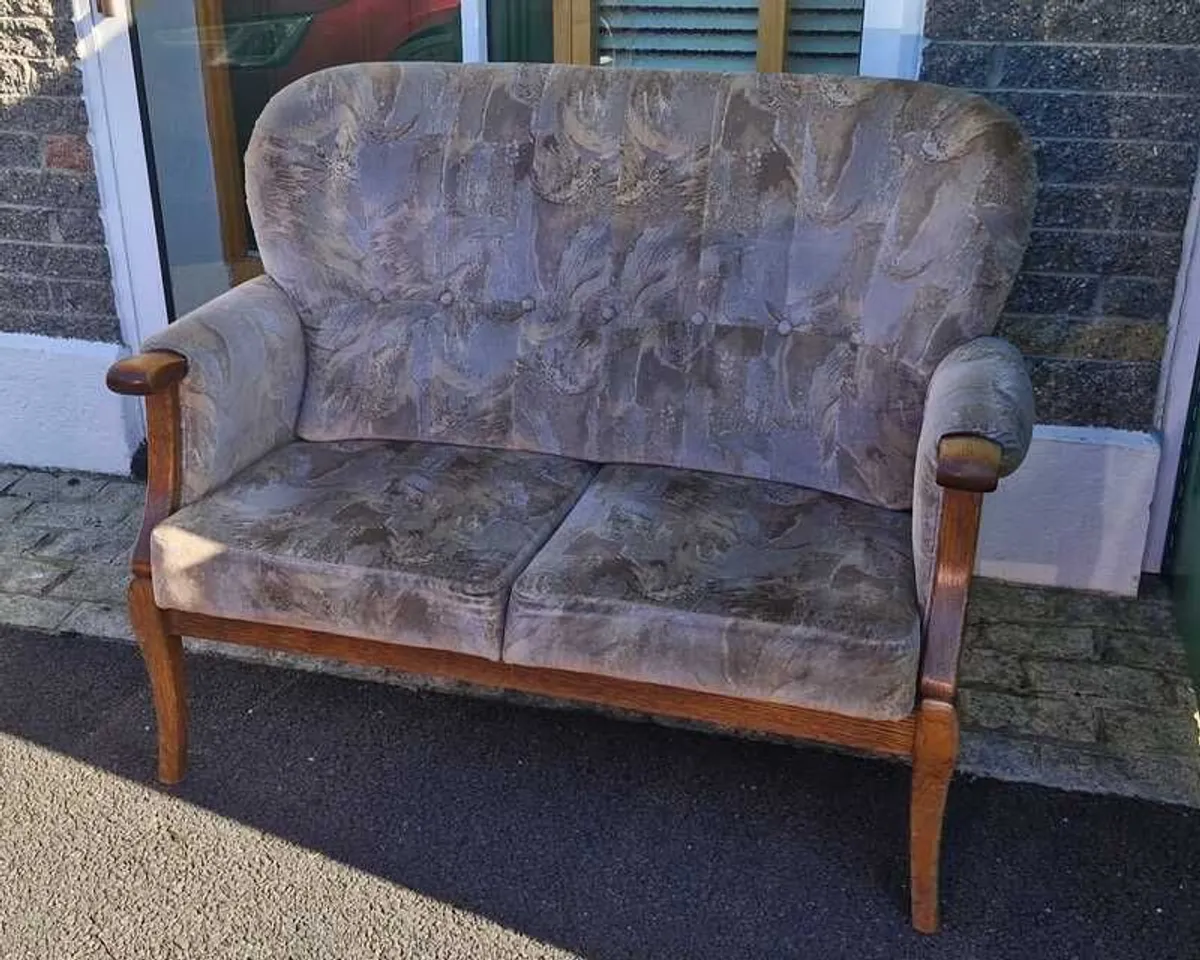 Couch - Vintage 2 seater - Image 2