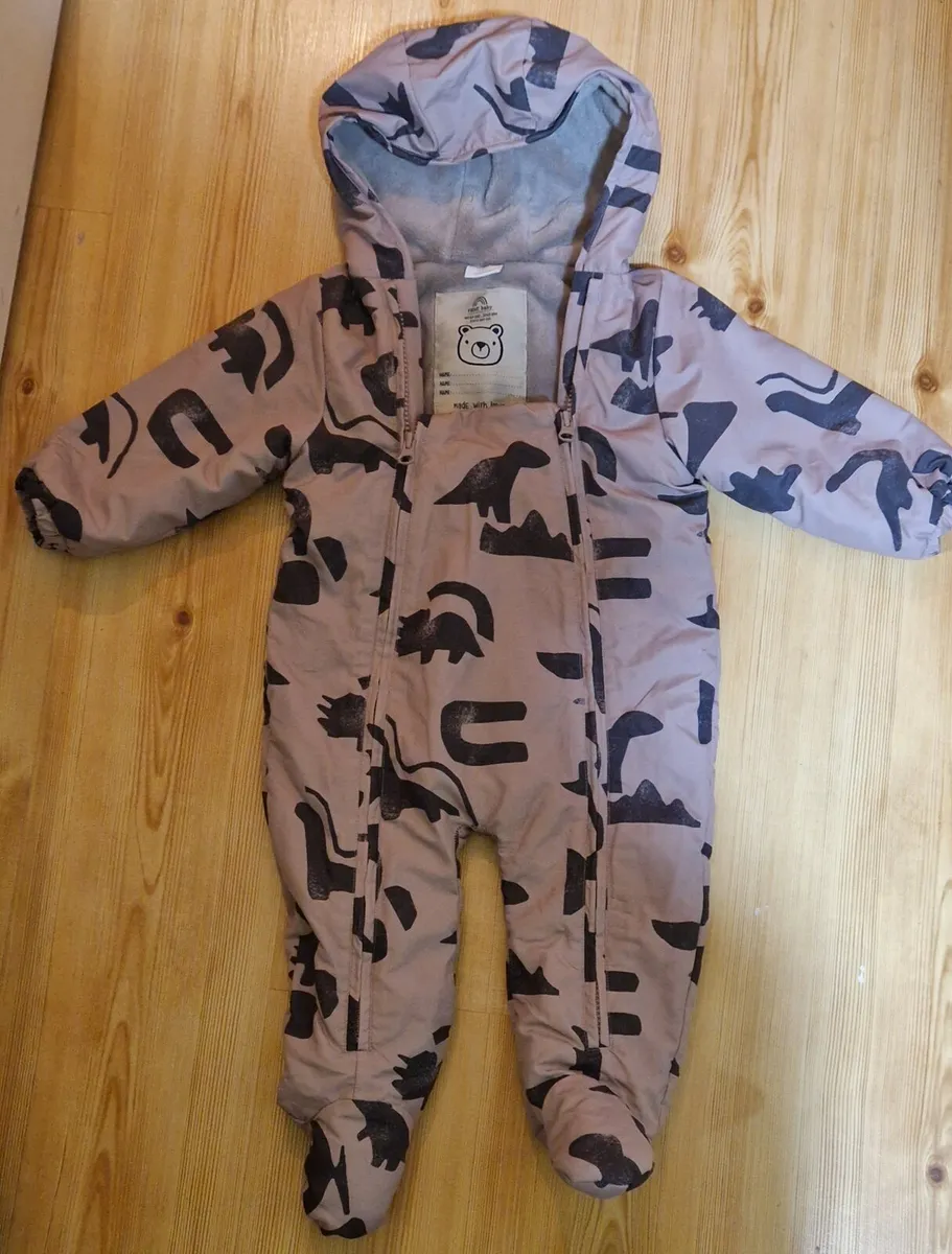 Child's wear - Image 2