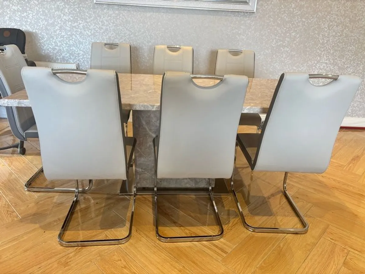 Dining chairs x5 - Image 4