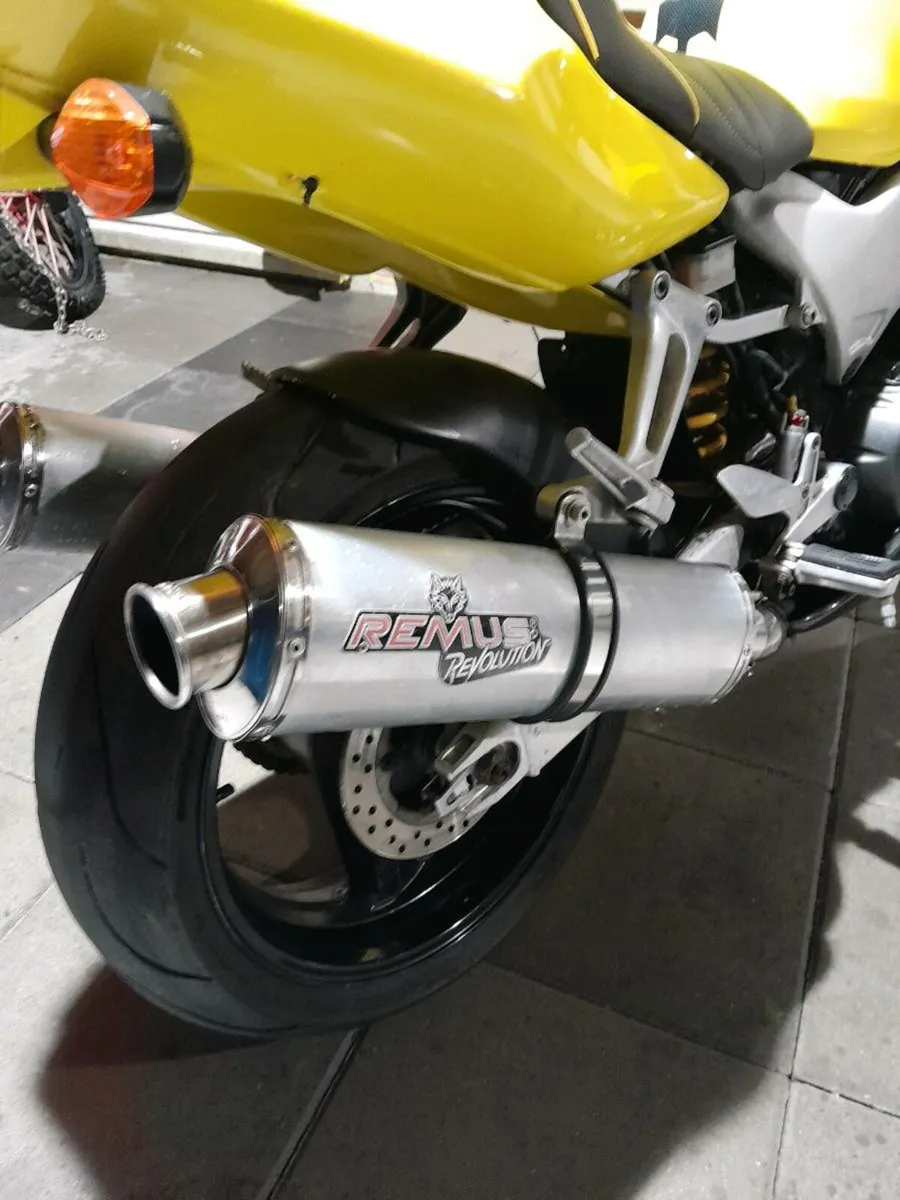 Honda VTR 1000 - Image 4
