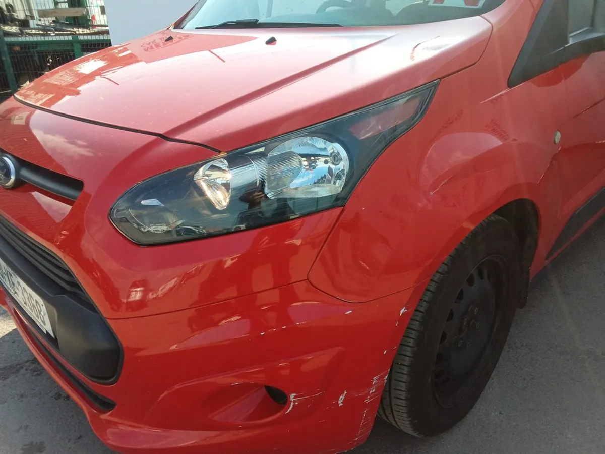 Ford Tourneo Connect Style L2 1.5 7str - Image 4