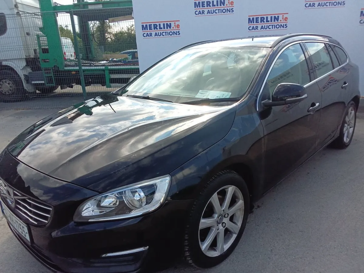 Volvo V60 D2 SE GT Automatic - Image 3