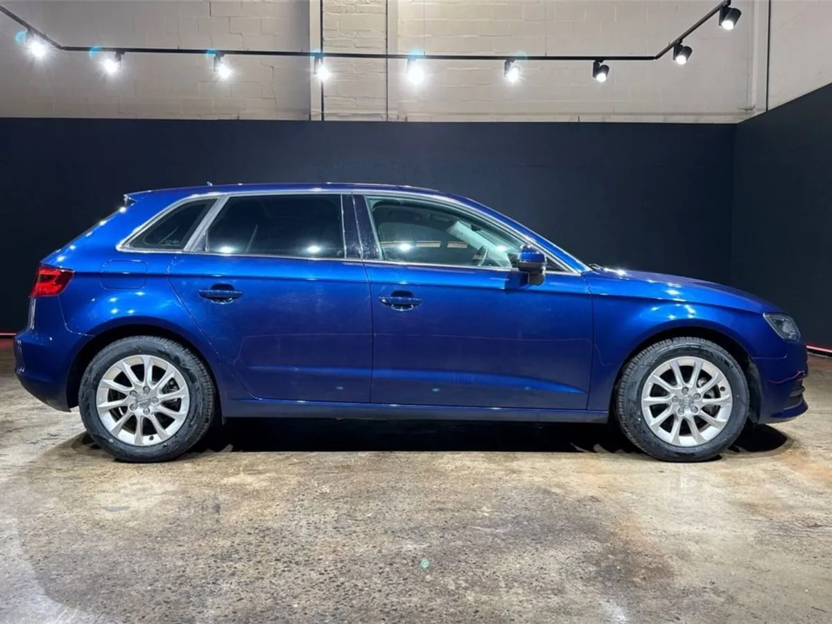 Audi A3 1.4 Tfsi Automatic - Reverse Camera - Image 2