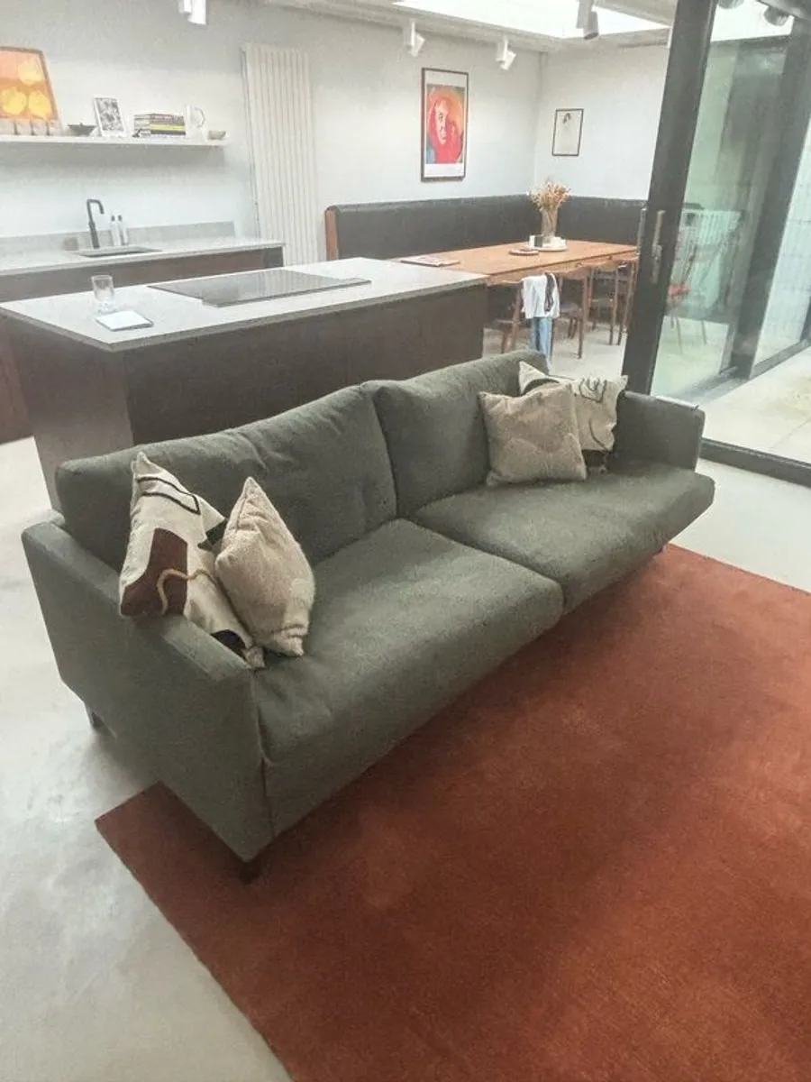 Impulse Sofa - Sits - 3 Seater - Forest Green - Image 4