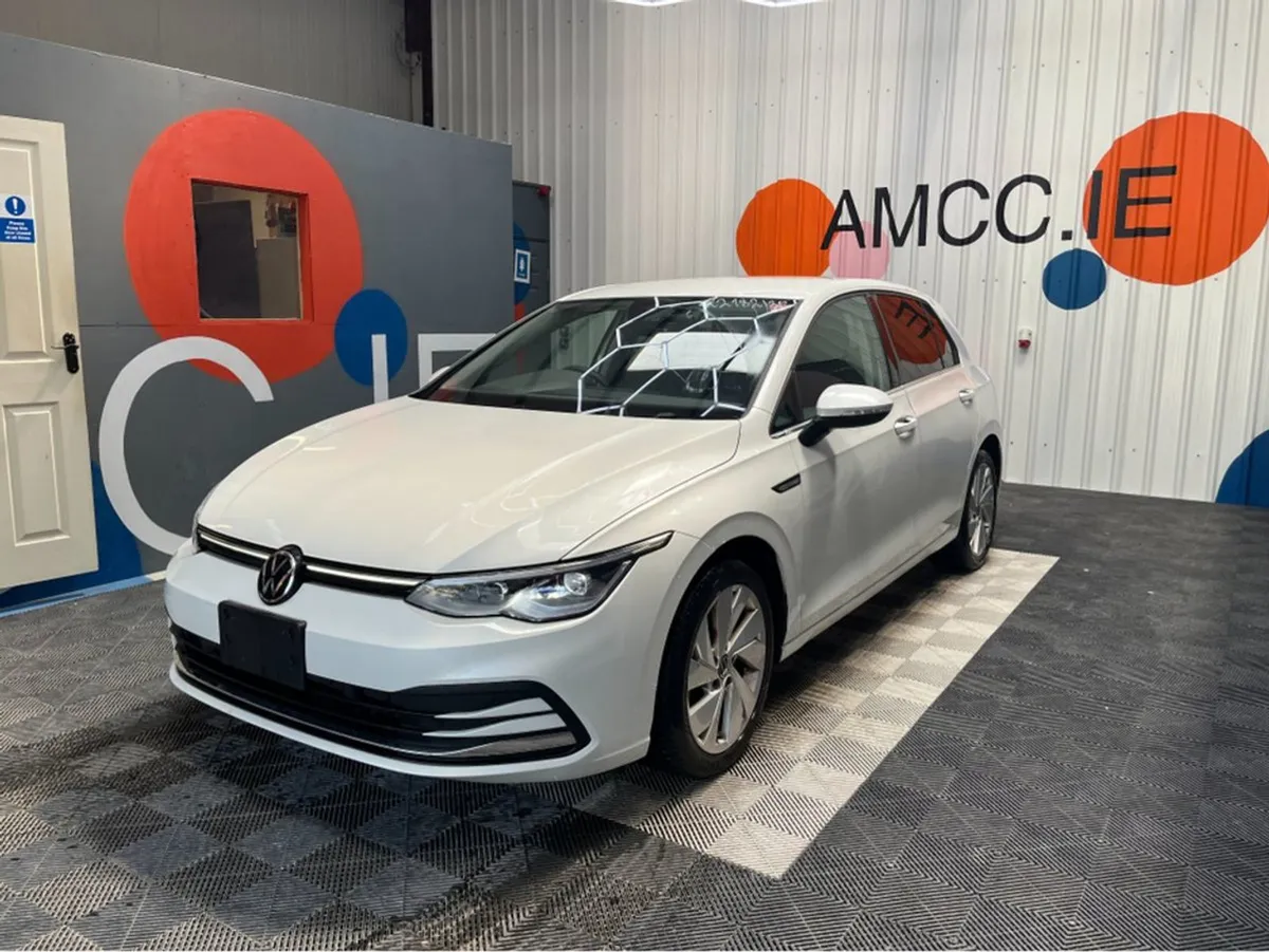 Volkswagen Golf 1.5 Etsi / 52k KMs / Heated Seats - Image 3
