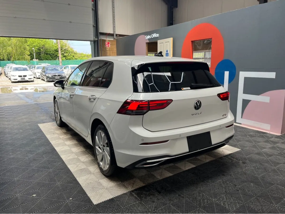 Volkswagen Golf 1.5 Etsi / 52k KMs / Heated Seats - Image 4