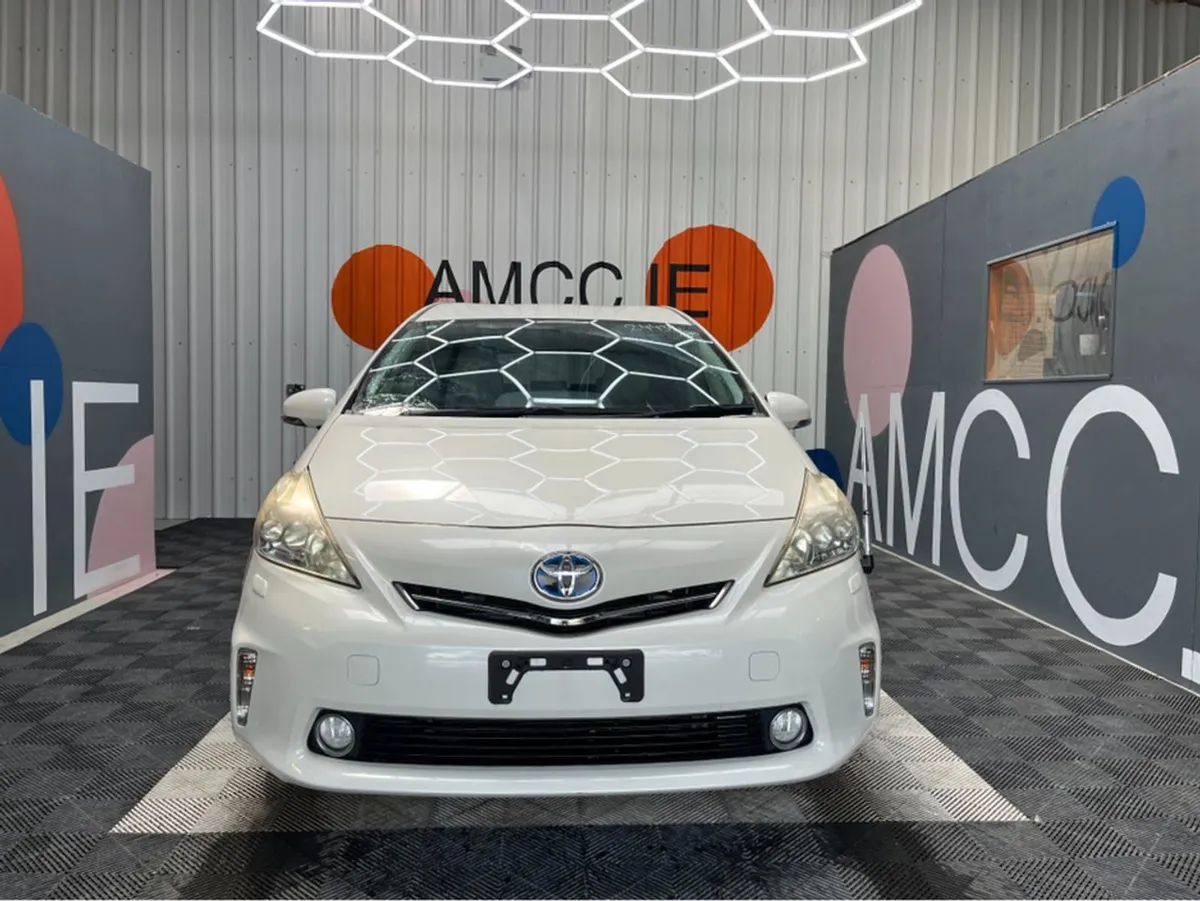 Toyota Prius Prius Alpha 7 Seater Hybrid / 99k KM - Image 2