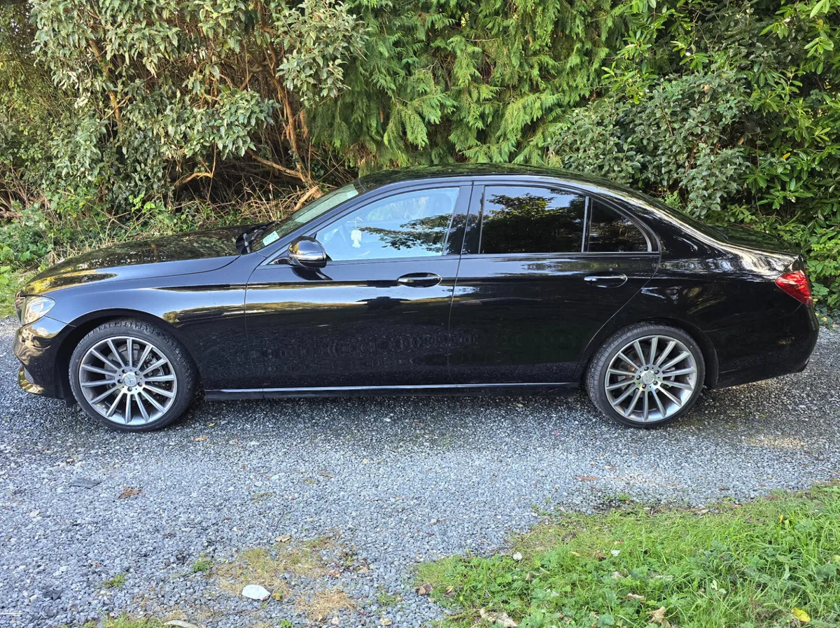 2016 Mercedes-Benz E-Class - Image 3