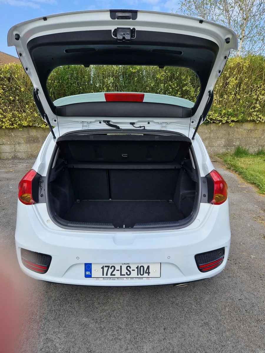 Kia Ceed 2017 - Image 2
