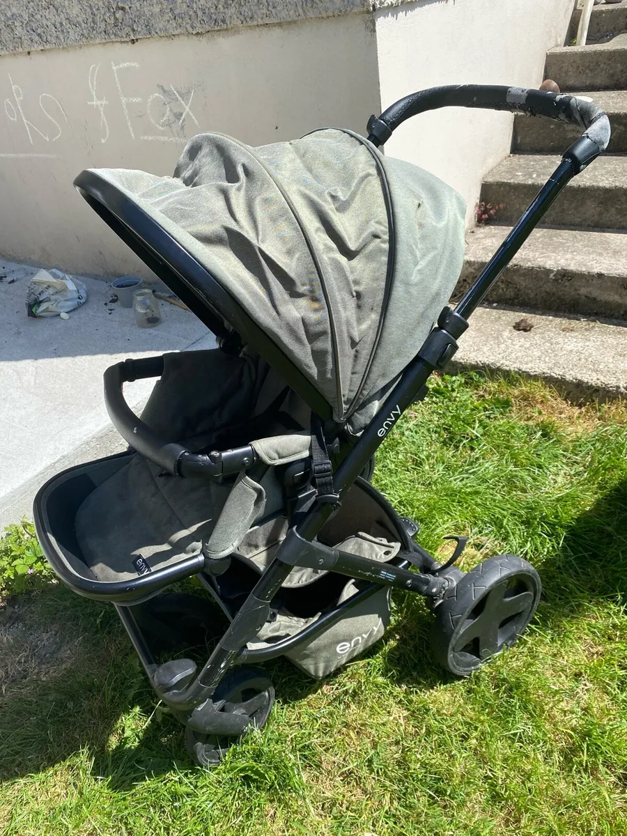 Pushchair 2 in 1 travel system - Image 1