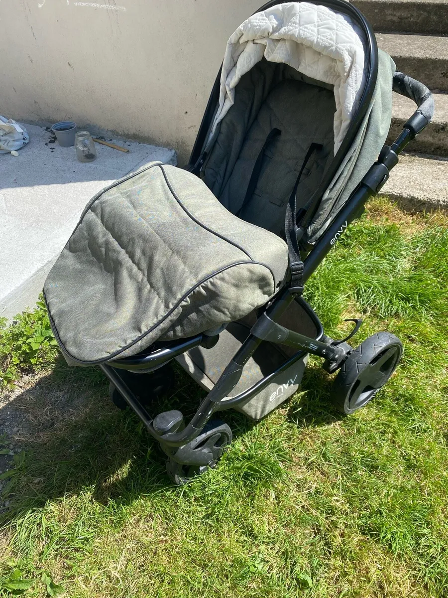 Pushchair 2 in 1 travel system - Image 2