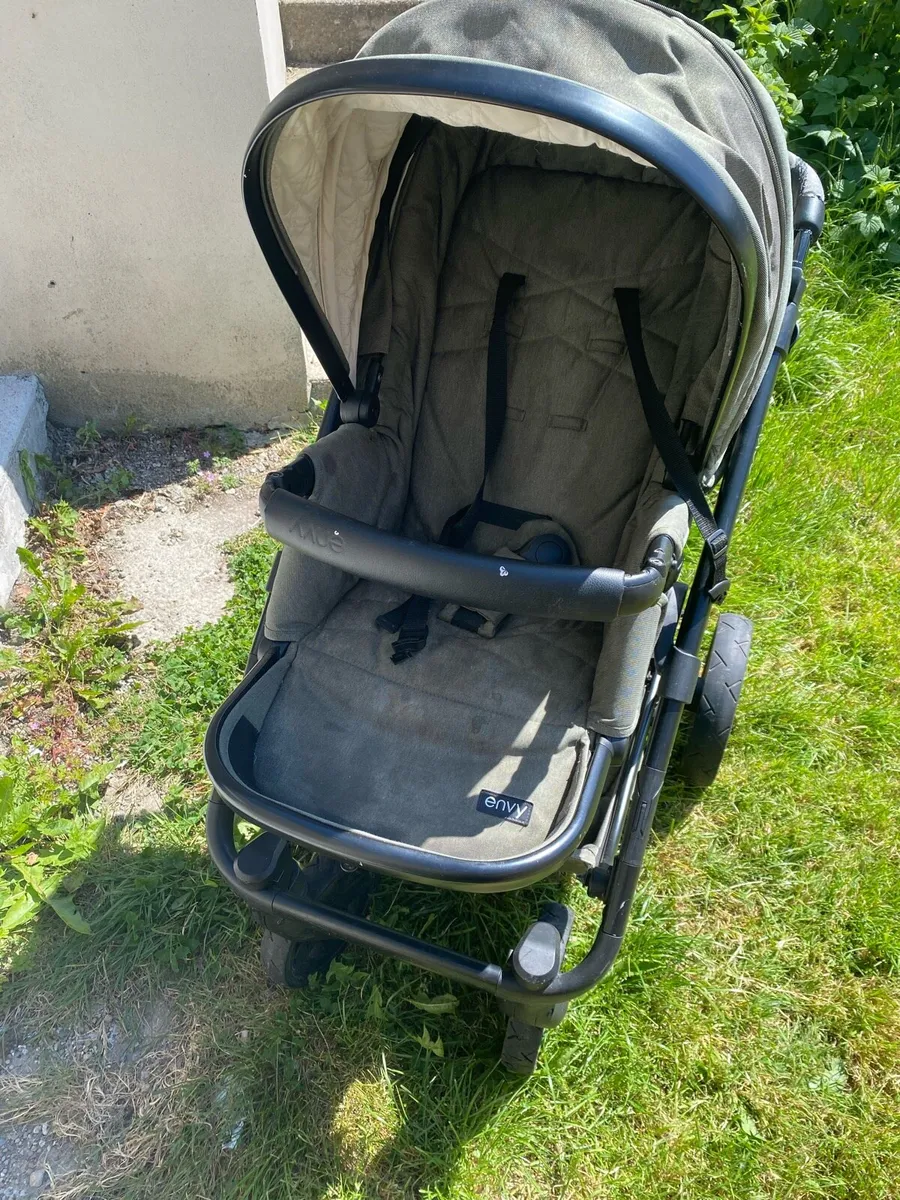 Pushchair 2 in 1 travel system - Image 4