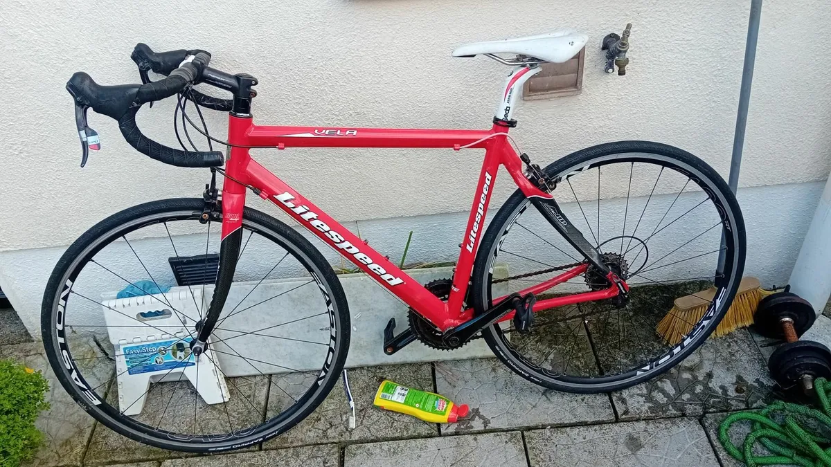 racing bike - Image 1